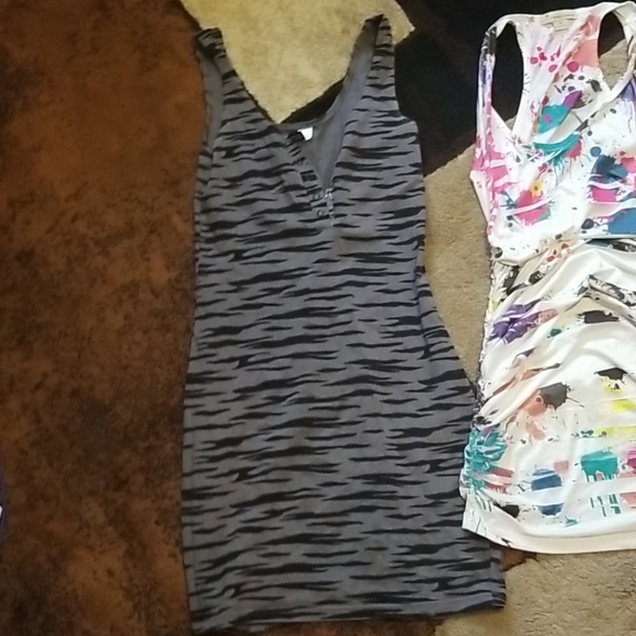 3 assorted stretchy bodycon dresses - Picture 2 of 4
